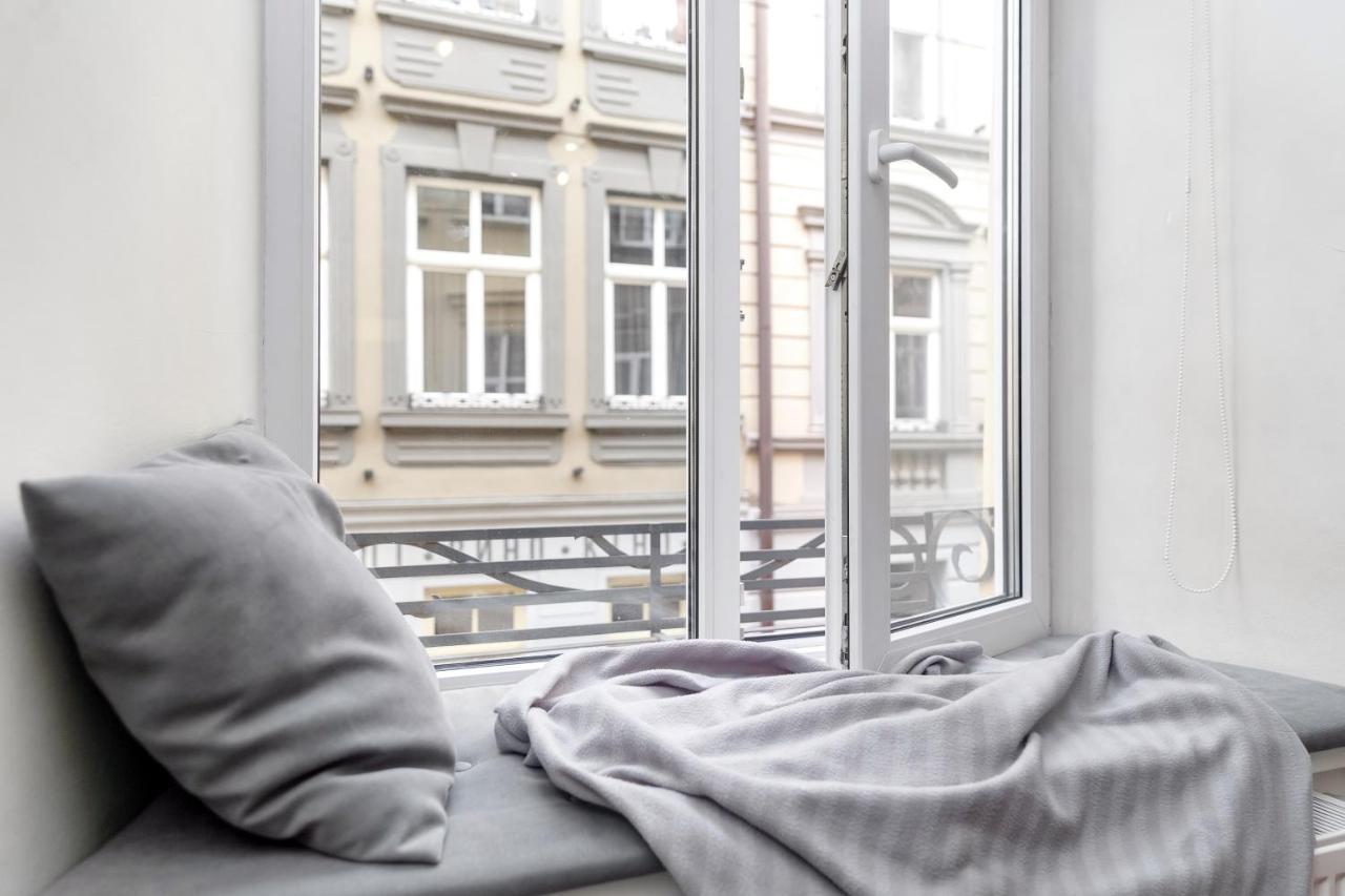 Main Square Apartment Good Stay In The City Center Lviv Dış mekan fotoğraf